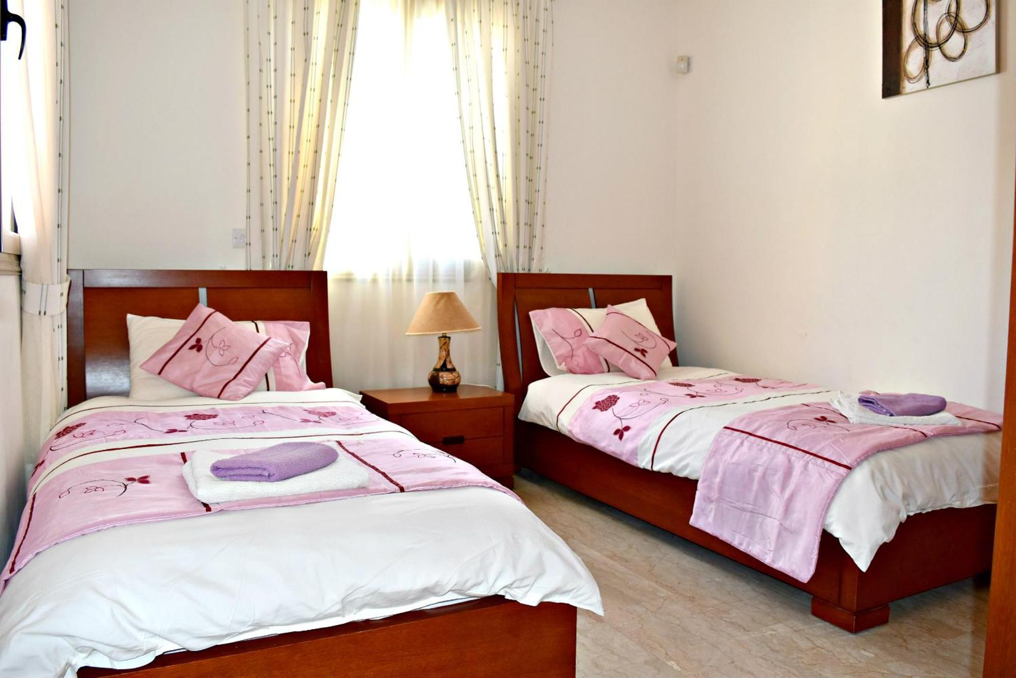 Villa Saraliana Sandy Beach Villas - Heated Pool - Jacuzzi - Private Beach Area Polis Eksteriør billede